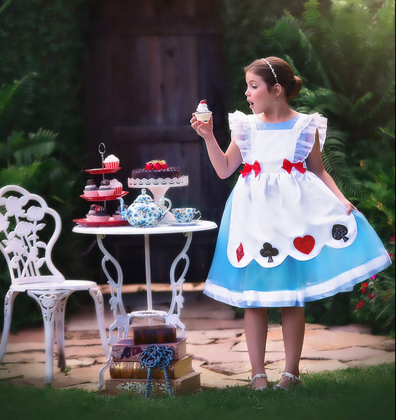 WHIMSICAL ALICE