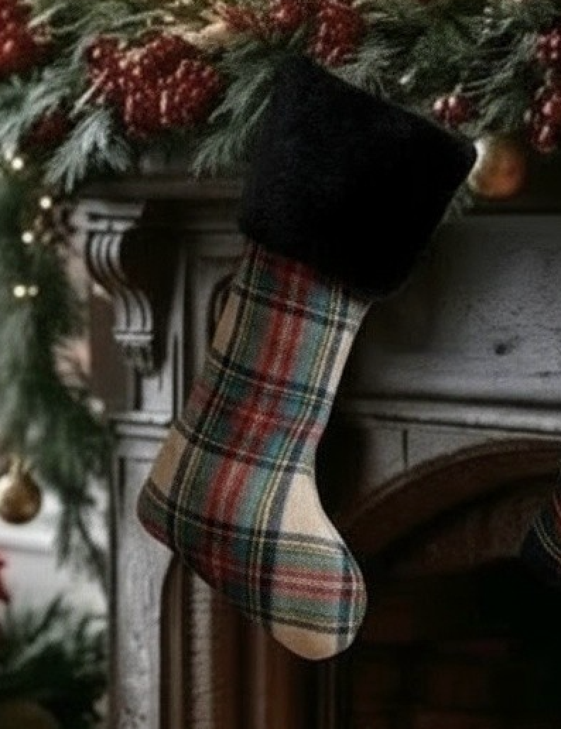 ST. ANDREWS TARTAN STOCKING TAN