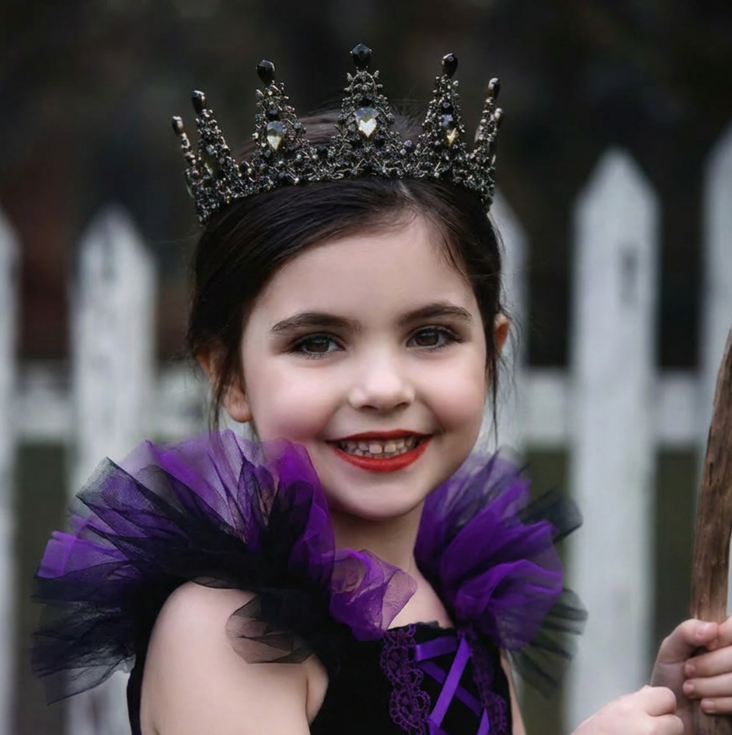 ADRIANA CROWN