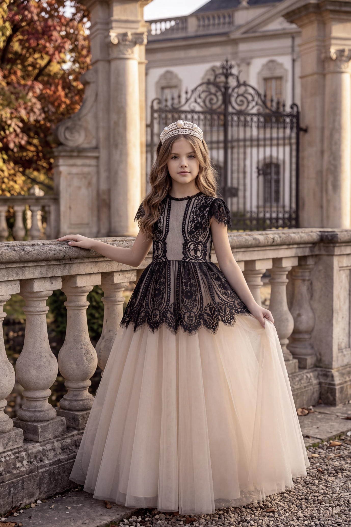 GWENDOLYN GOWN BLACK/NATURAL