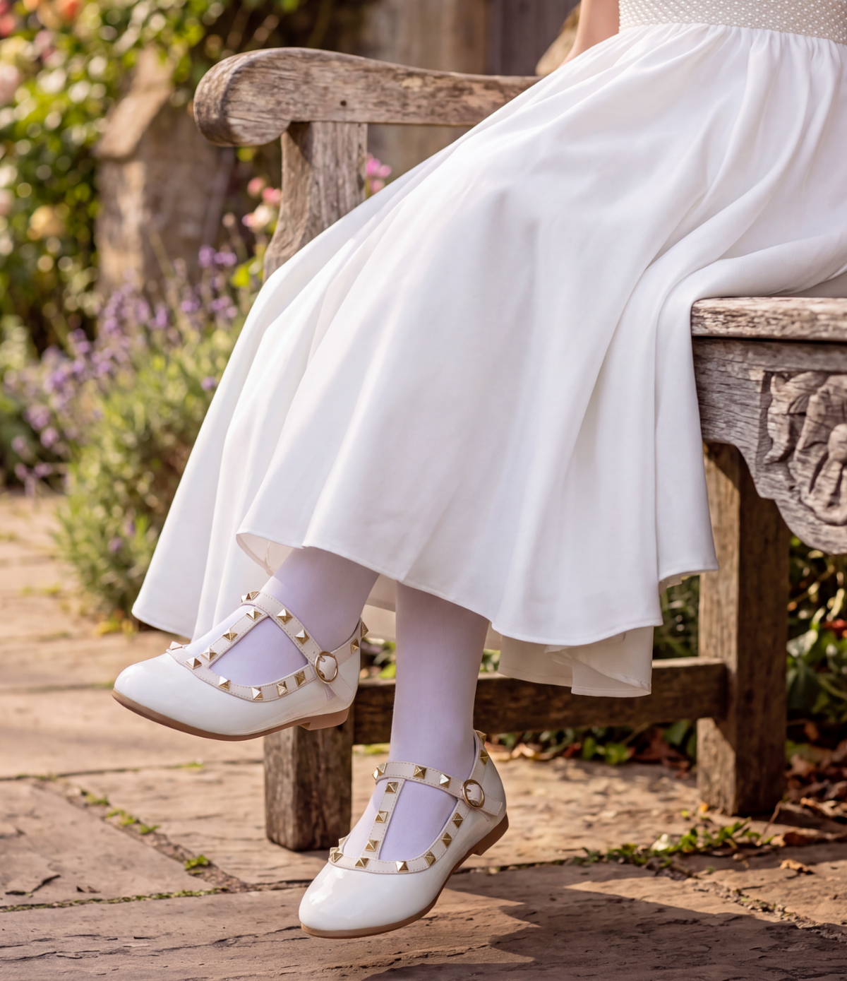 VICTORIA SHOE WHITE PATENT