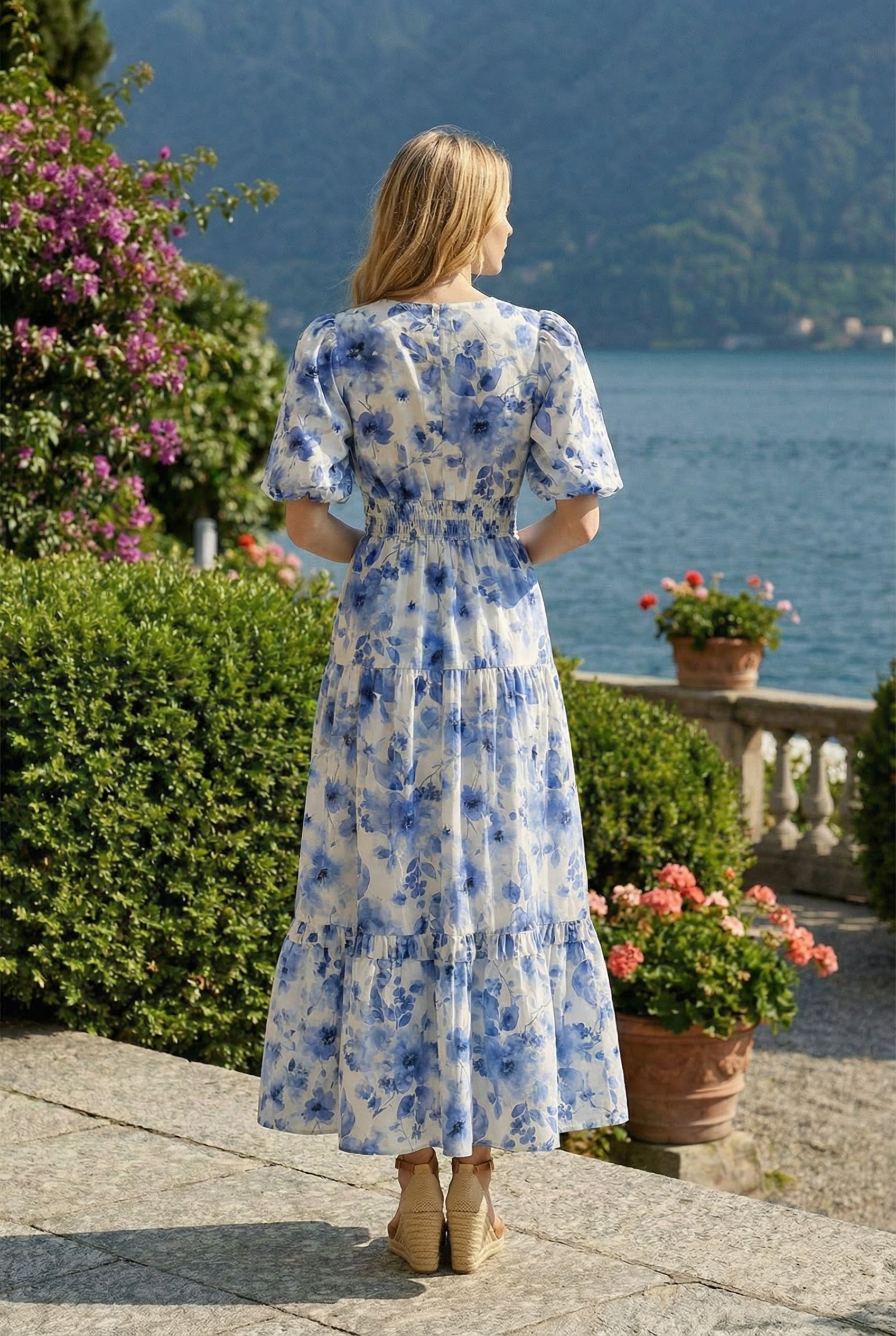 MAGGIE DRESS BLUE FLORAL