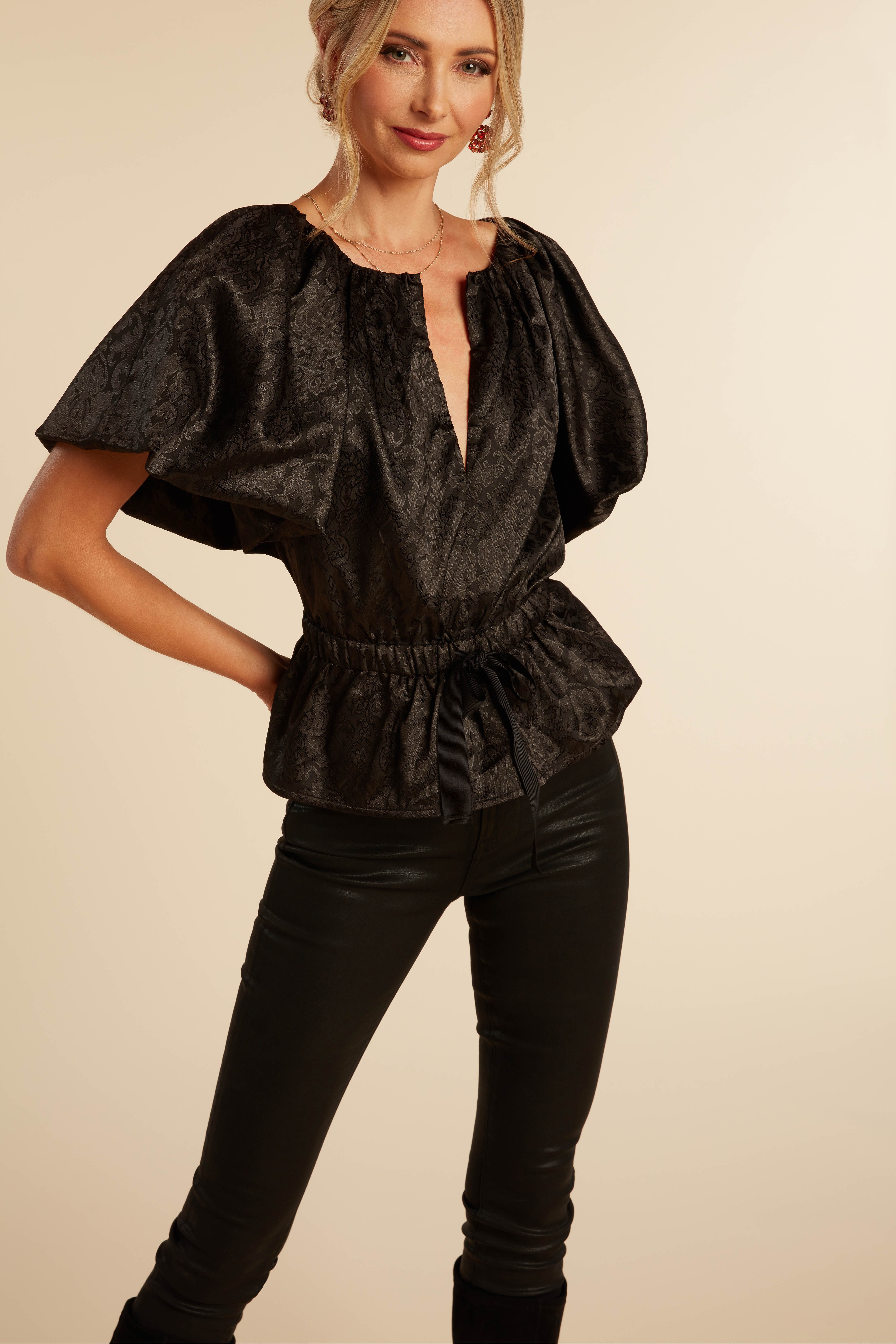 TABITHA BLOUSE BLACK JACQUARD