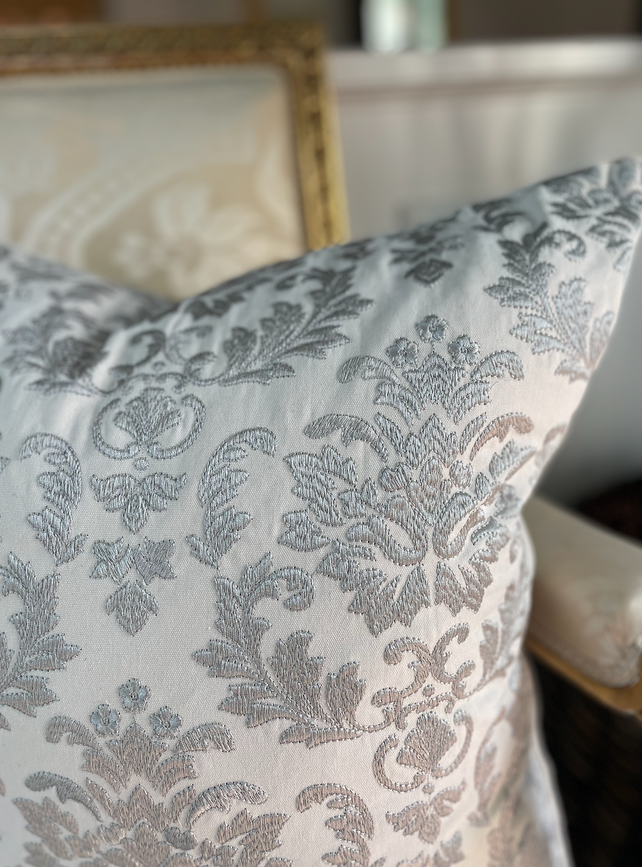 VERSAILLES PILLOW IVORY DAMASK EMBROIDERY