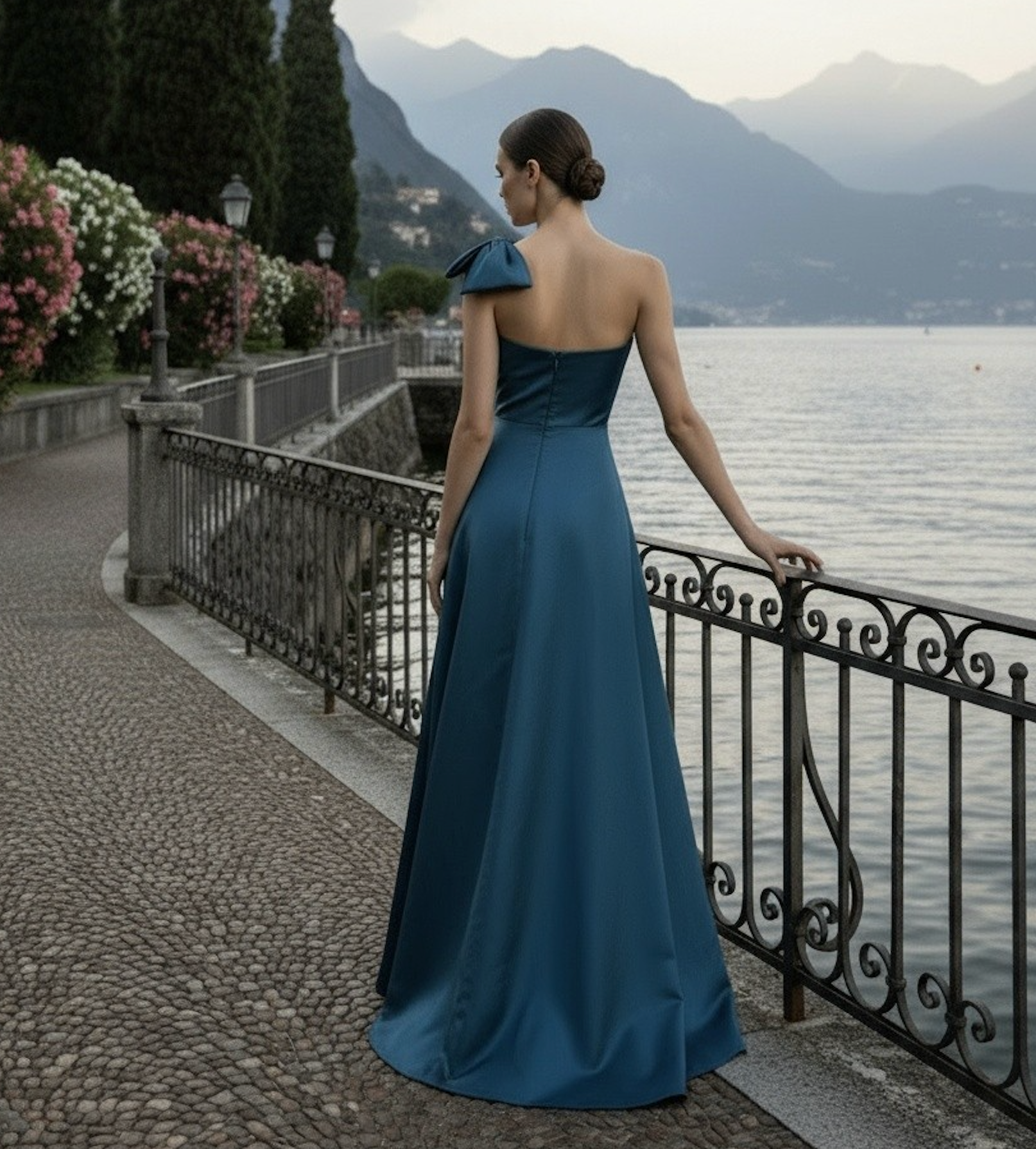 CHRYSANTHE GOWN