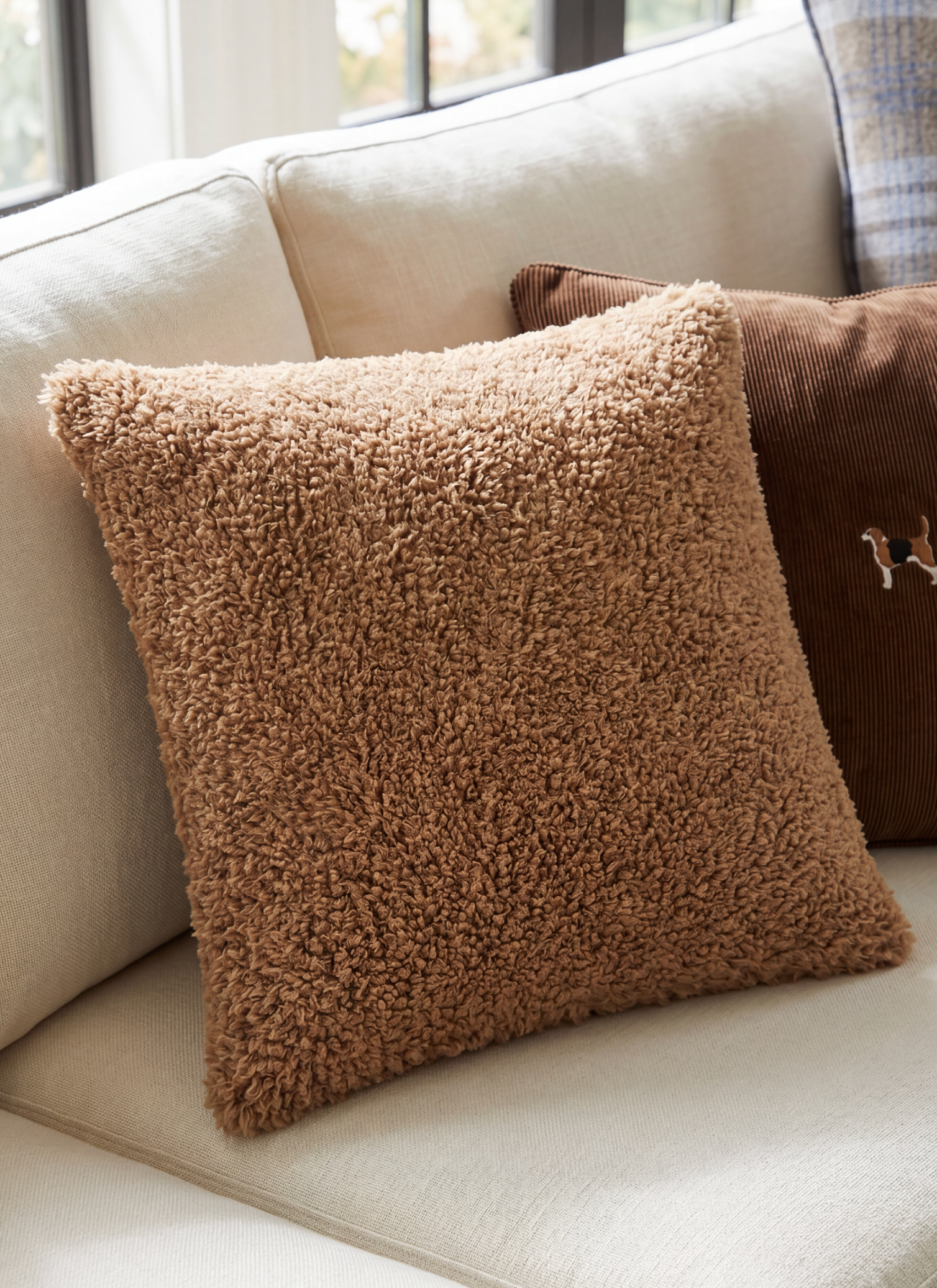 ANNECY PILLOW