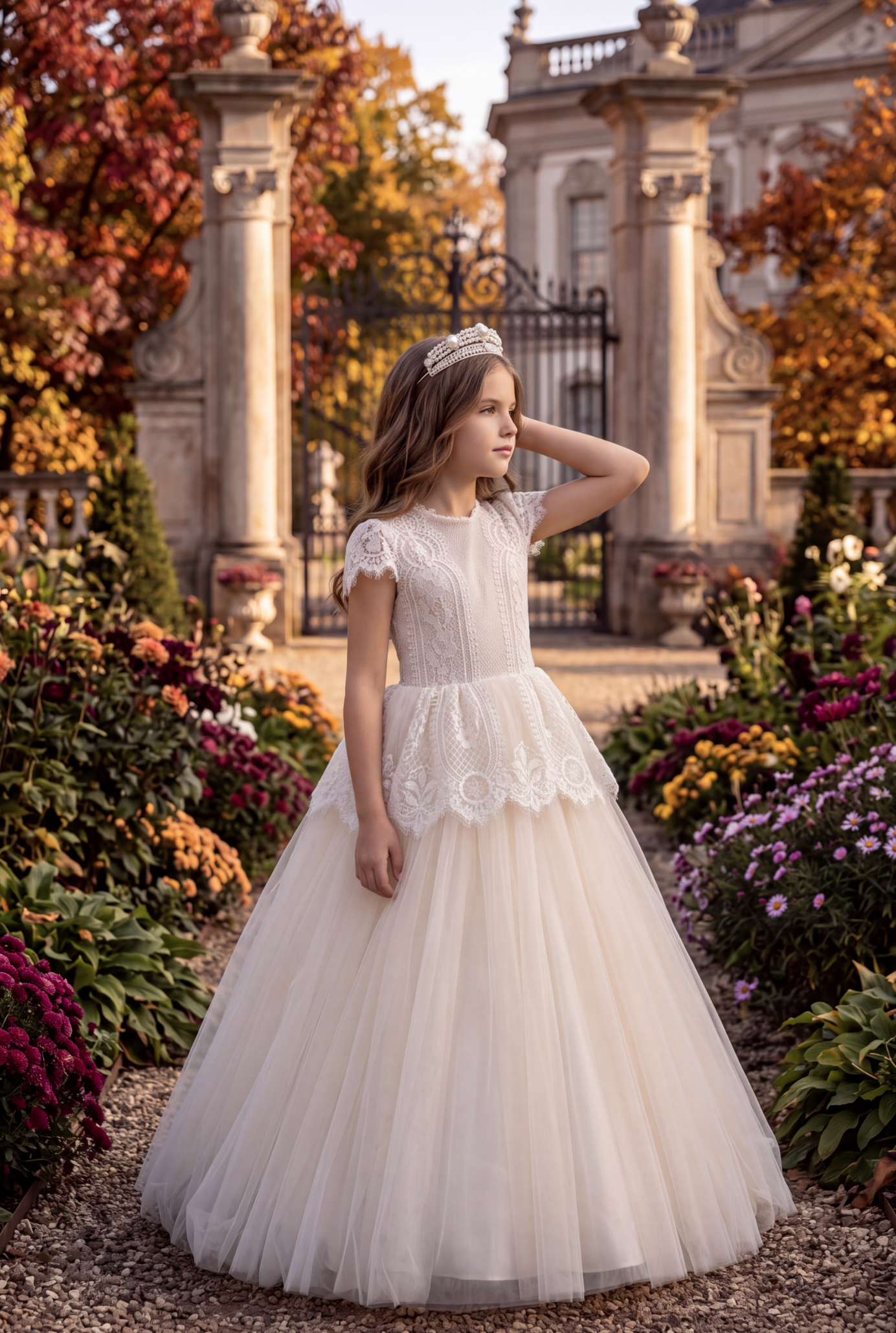 GWENDOLYN GOWN-WHITE/NATURAL