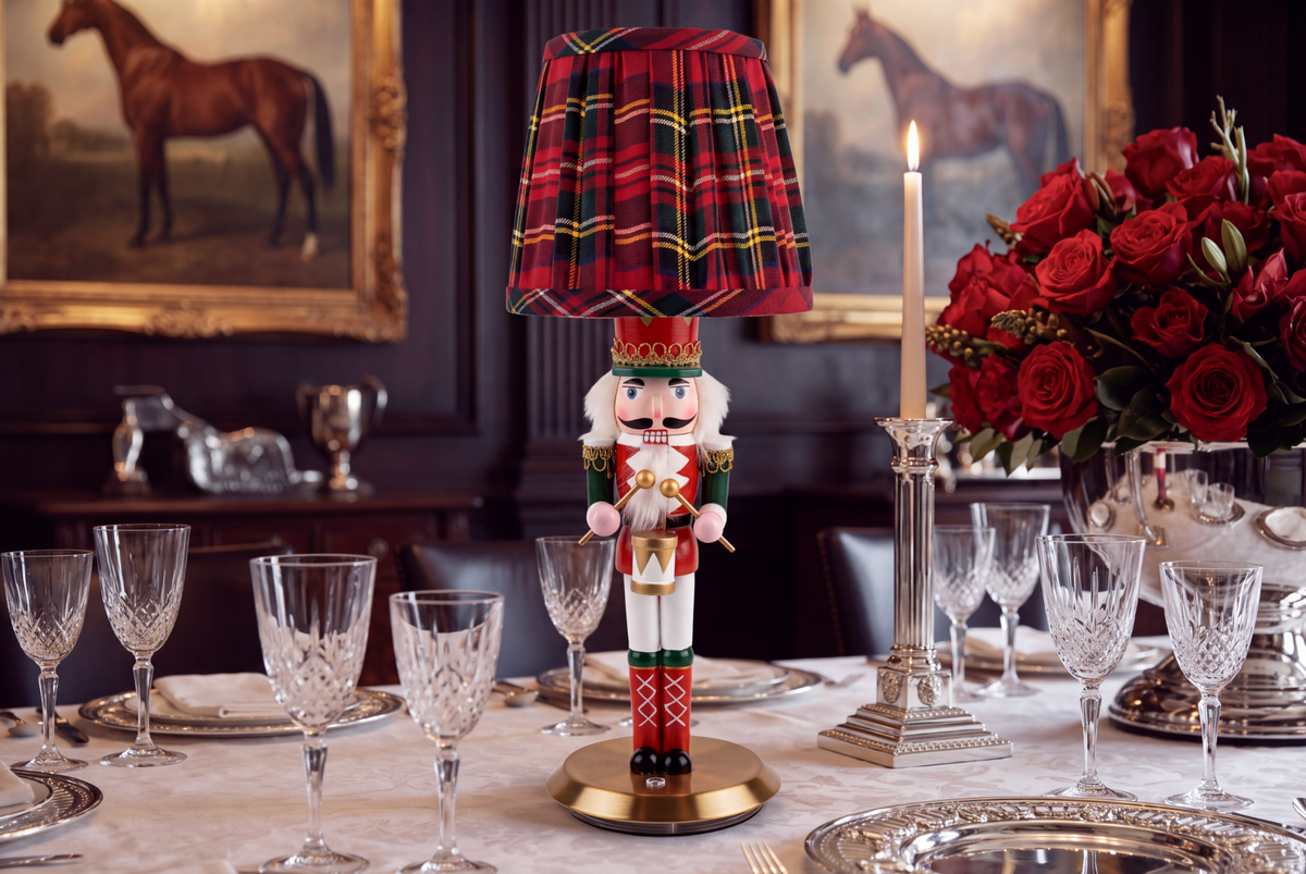 BALMORAL NUTCRACKER LAMP