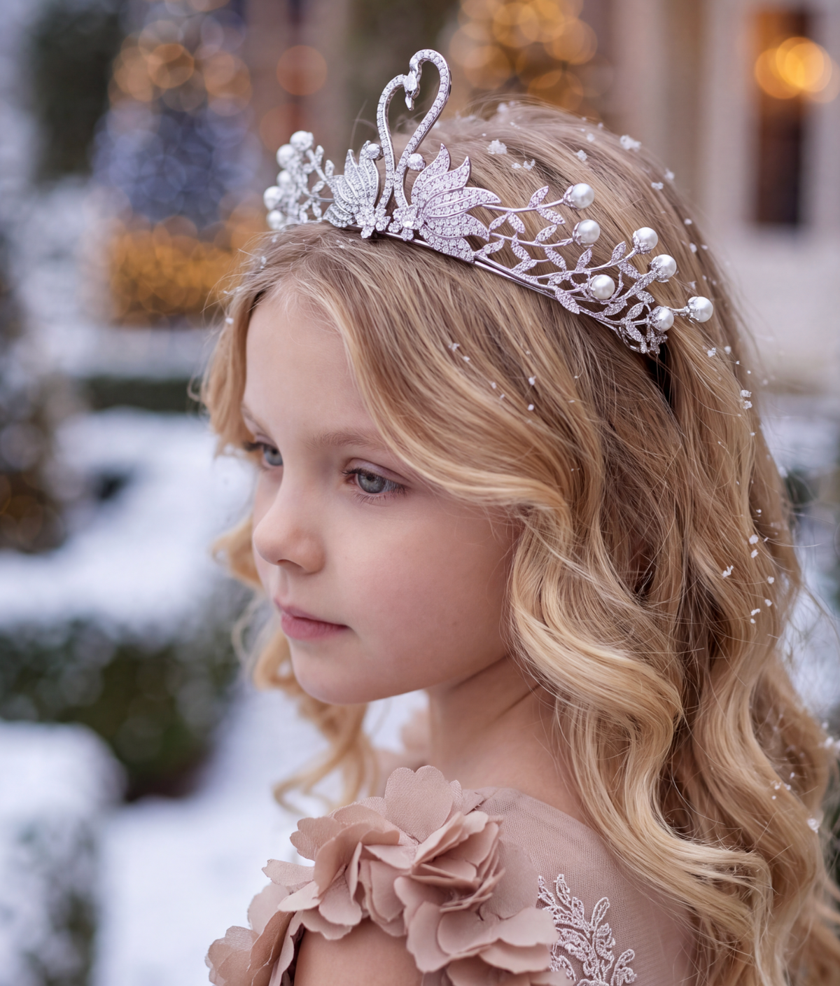 SWAN TIARA