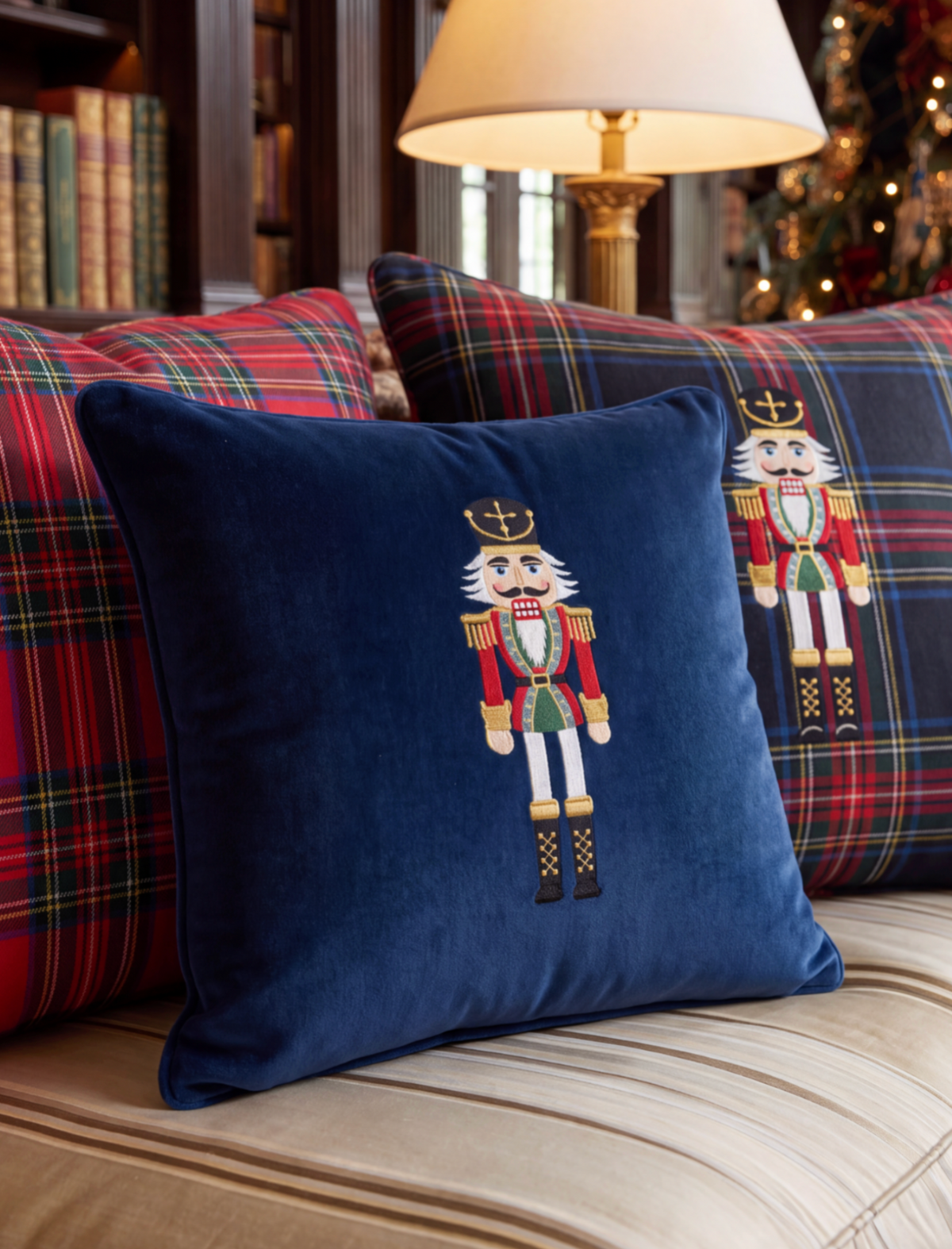 WINDSOR NUTCRACKER PILLOW