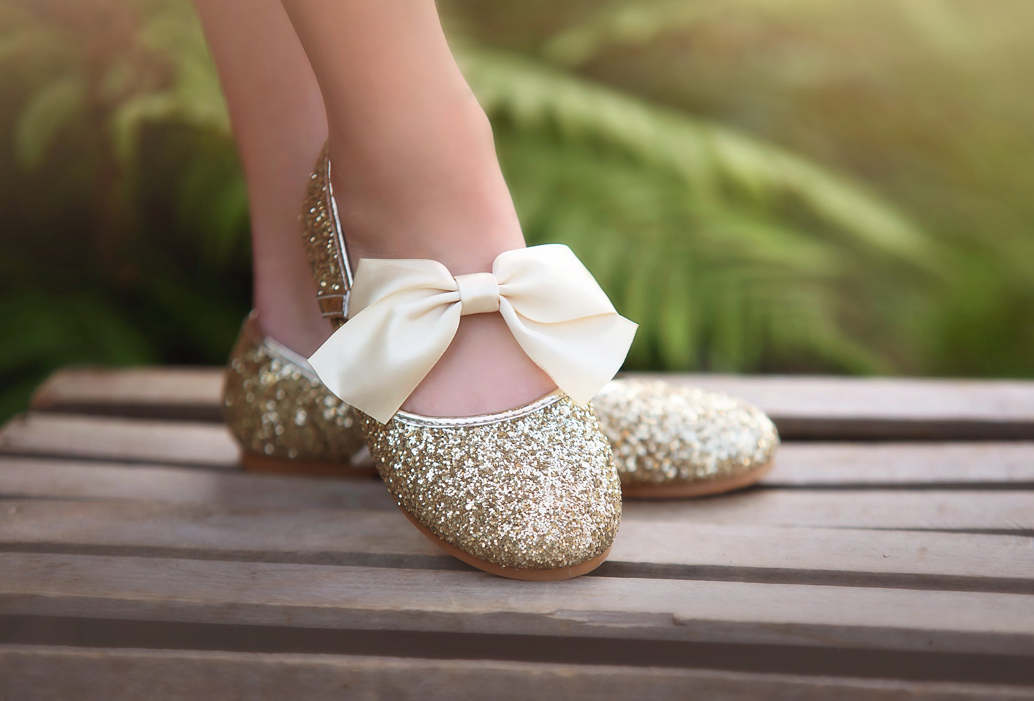 HADLEE SEQUIN SHOE GOLD