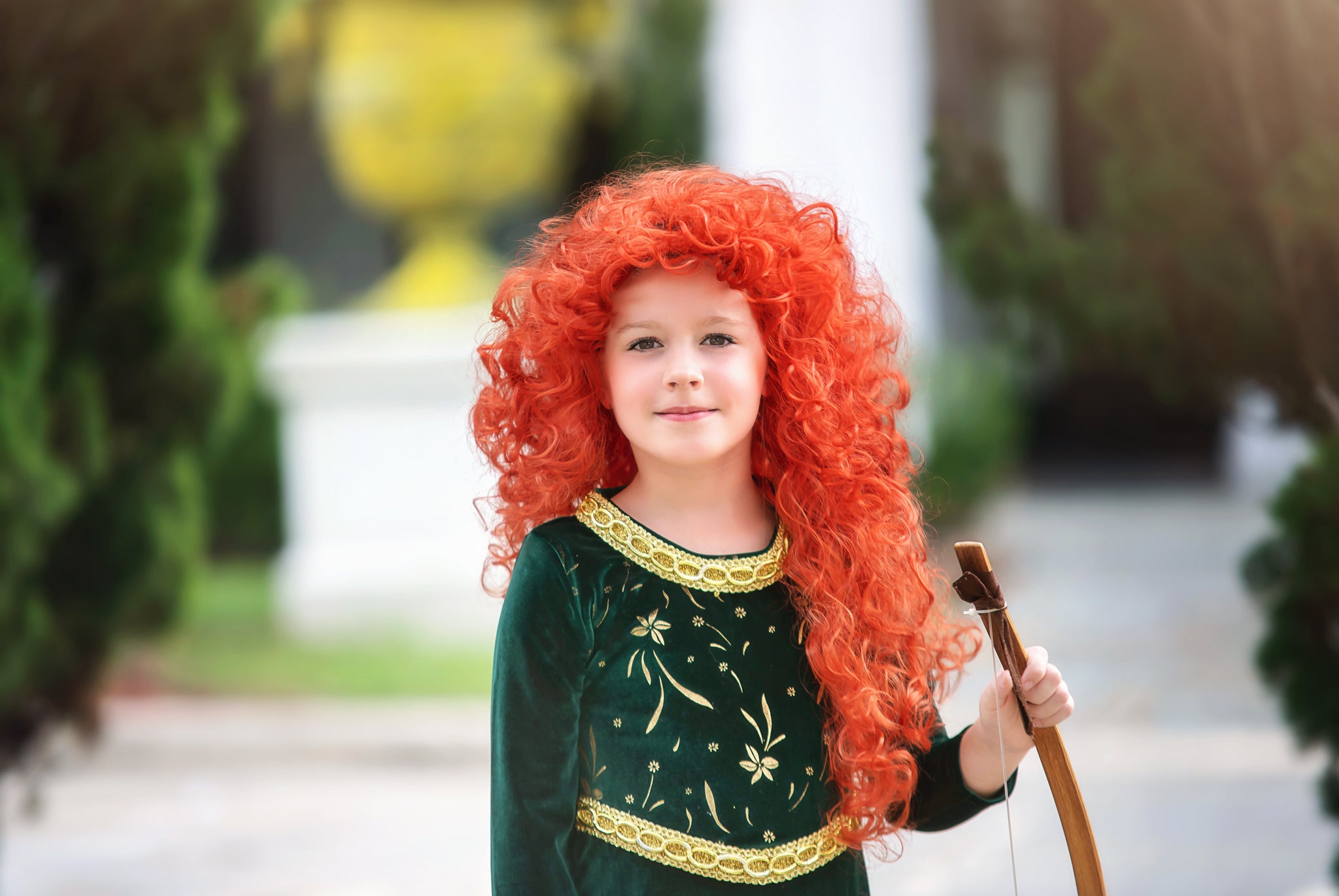 RED CURLY WIG