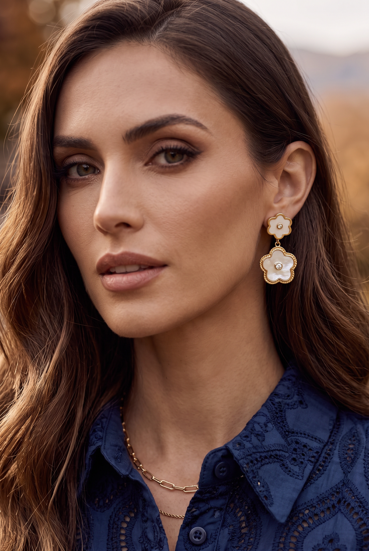 ANÉNOME EARRINGS WHITE