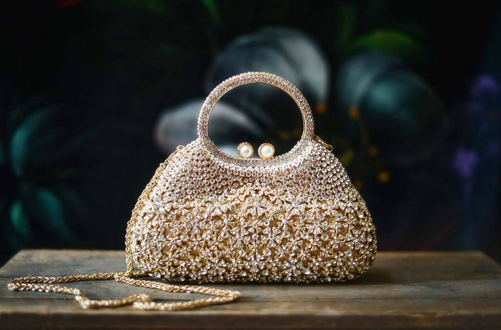 MONEDERO CRYSTAL HAND BAG