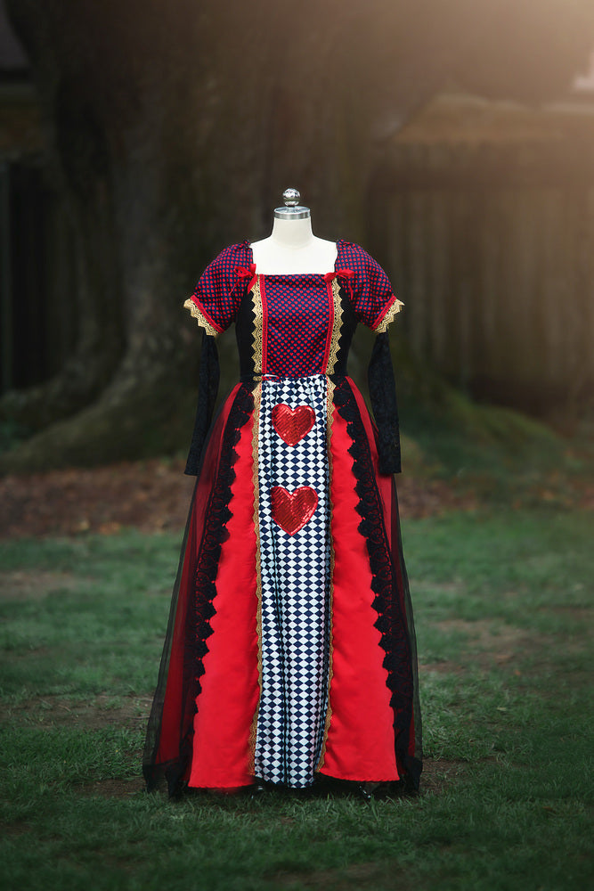 QUEEN OF MY HEART GOWN FOR WOMEN