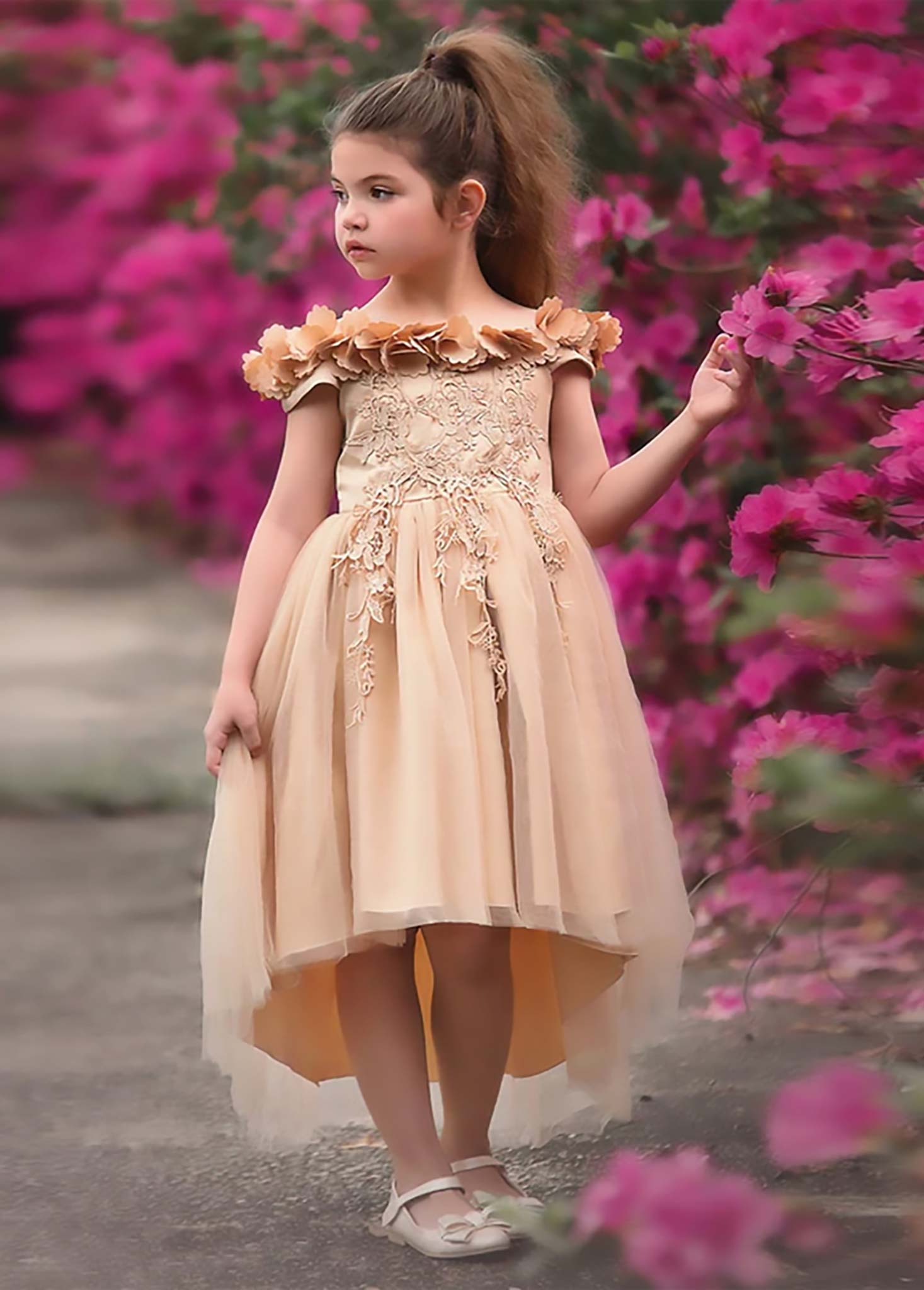 BELLE GOWN GOLD