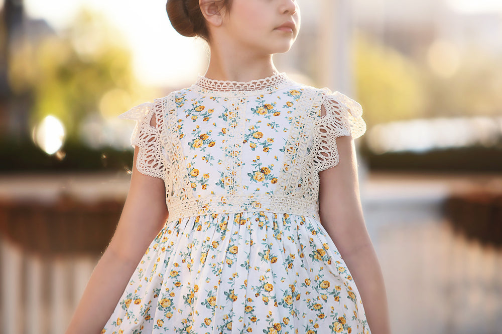 EVERLY DRESS VINTAGE FLORAL