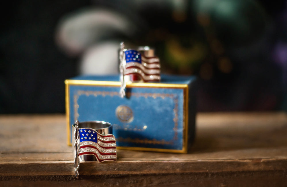 AMERICAN FLAG NAPKIN RING SET OF 2