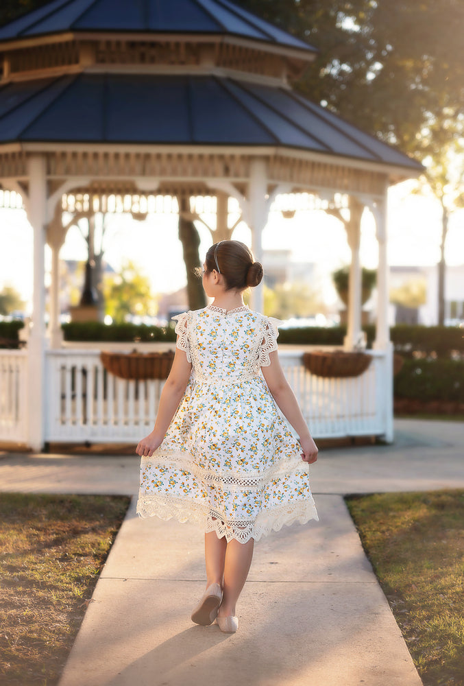 EVERLY DRESS VINTAGE FLORAL