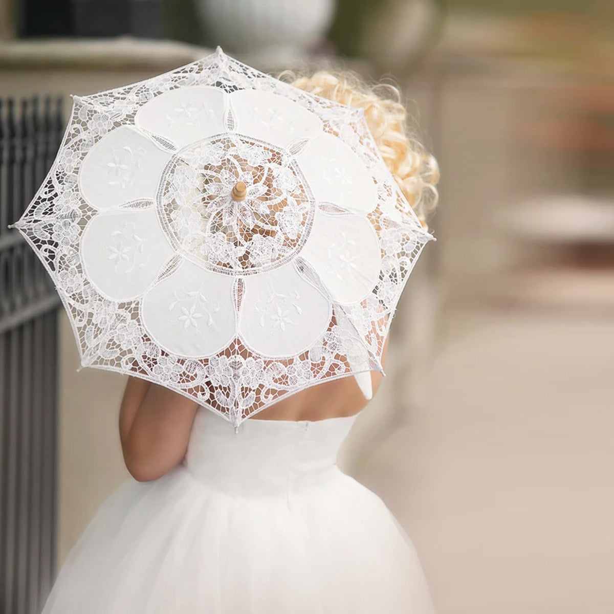 AMELIE LACE PARASOL