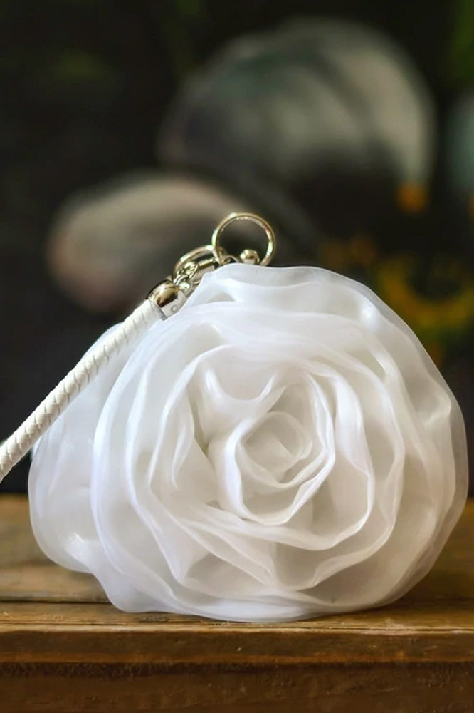 LA ROSA BLANCA SOFT CLUTCH