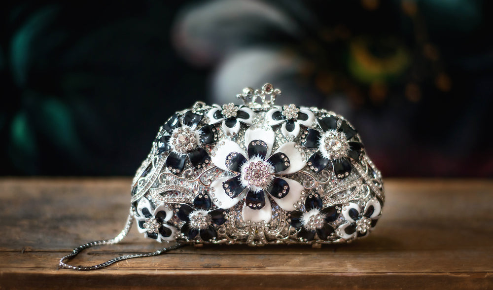 BLACK & WHITE FLORAL RHINESTONE CLUTCH