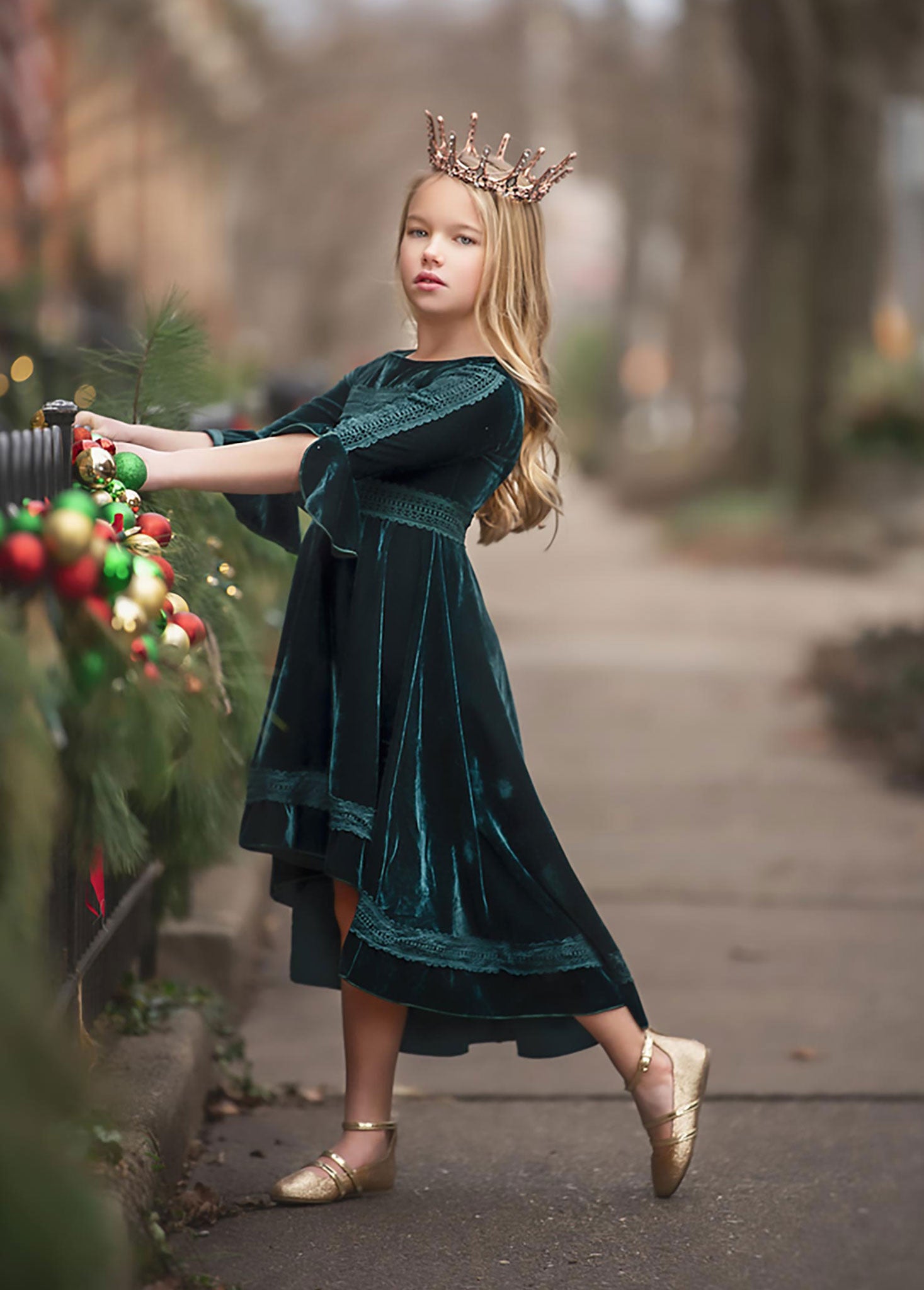 LILY DRESS EMERALD VELVET