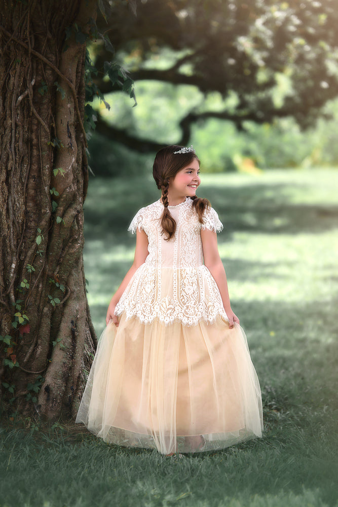 GWENDOLYN GOWN-WHITE/NATURAL