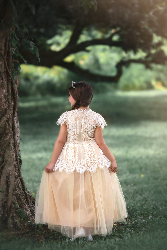GWENDOLYN GOWN-WHITE/NATURAL